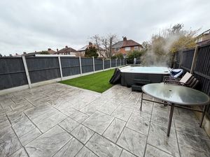 Bedford Avenue Whitby